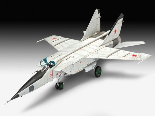 Советский самолет-разведчик МиГ-25 РБТ Foxbat B, 1:48, Revell, 03931